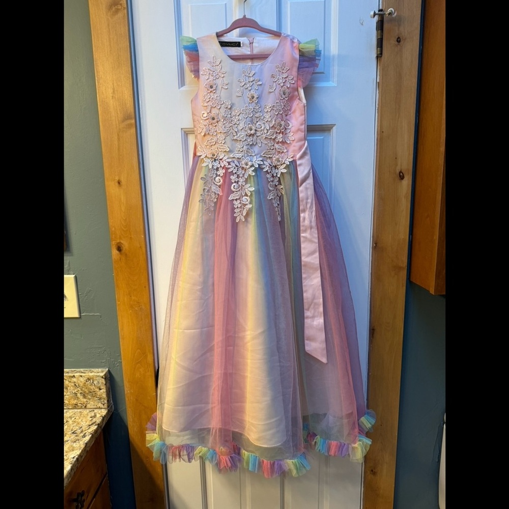 Rainbow princess long dress size 5/6